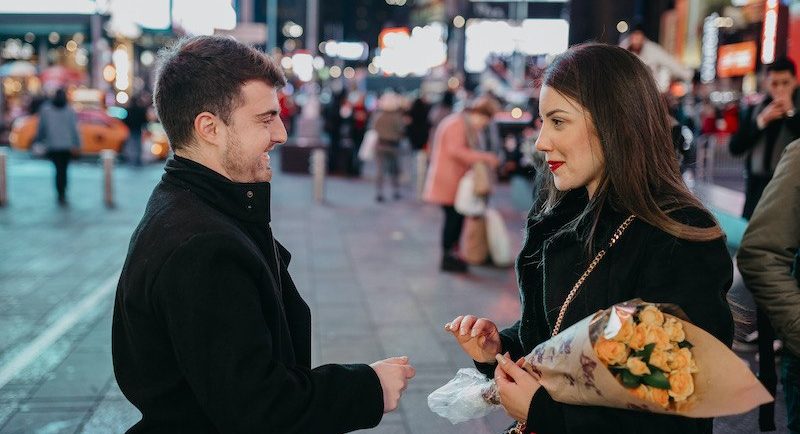 Ela sonhava com um pedido de casamento na Times Square