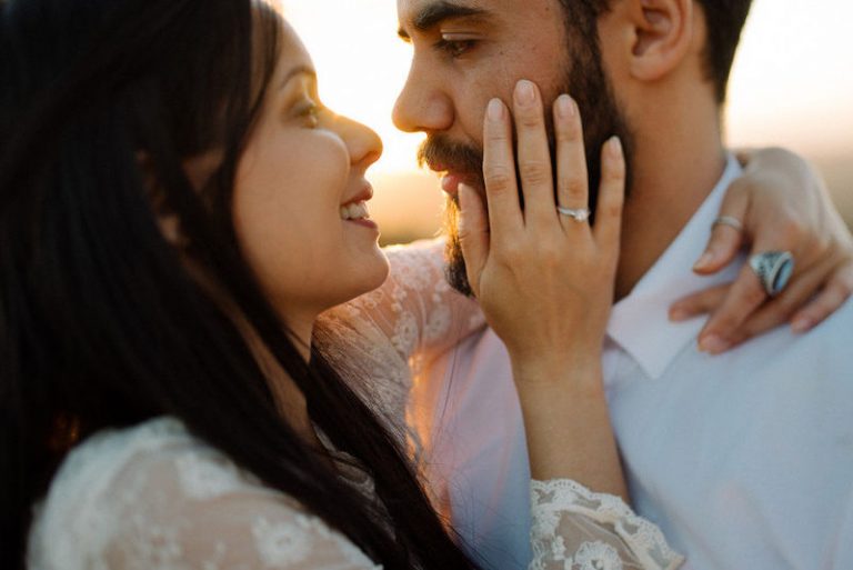 Leia mais sobre o artigo Pedido de casamento Marcela Taís e Samuel: uma surpresa ao pôr do sol