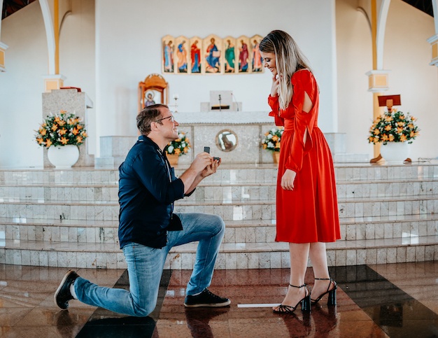 pedido de casamento no altar