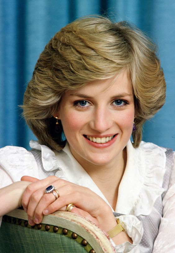 anel de noivado da princesa Diana