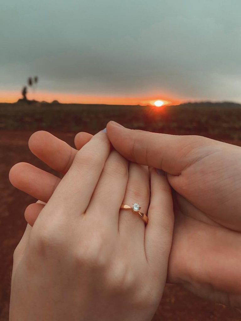 pedido de casamento com anel de noivado Oregon