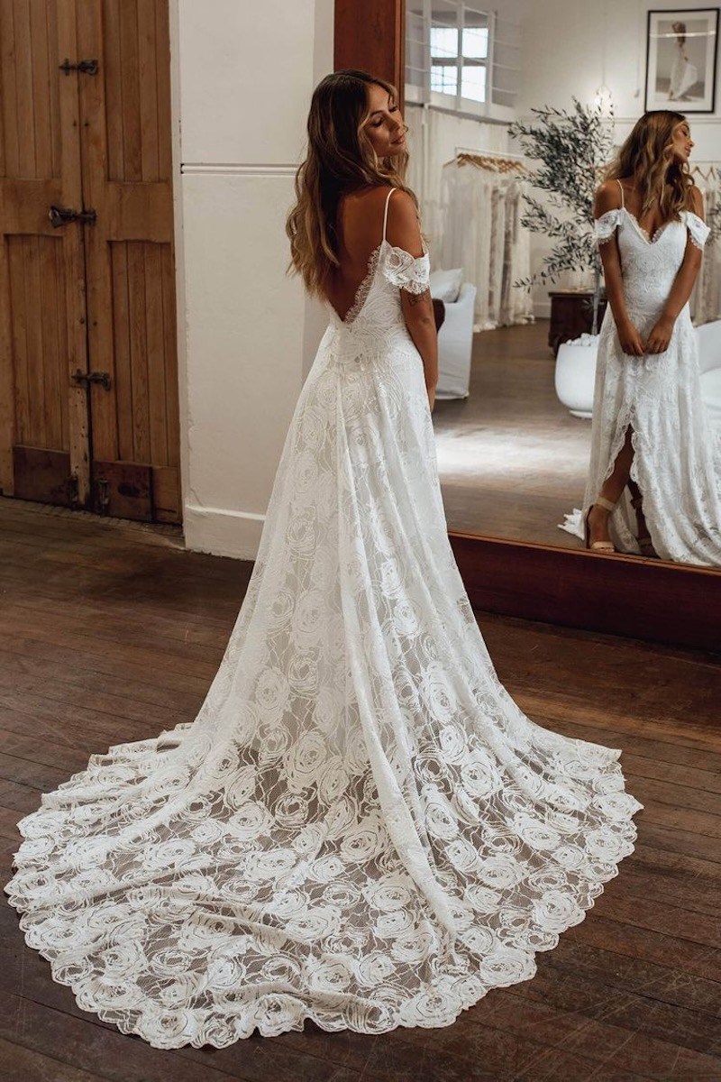 vestido de noiva com tecido leve