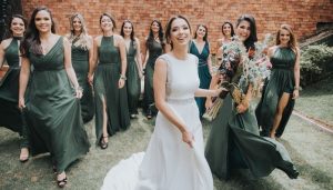 Casamento: 42 inspirações lindas de vestidos para madrinhas