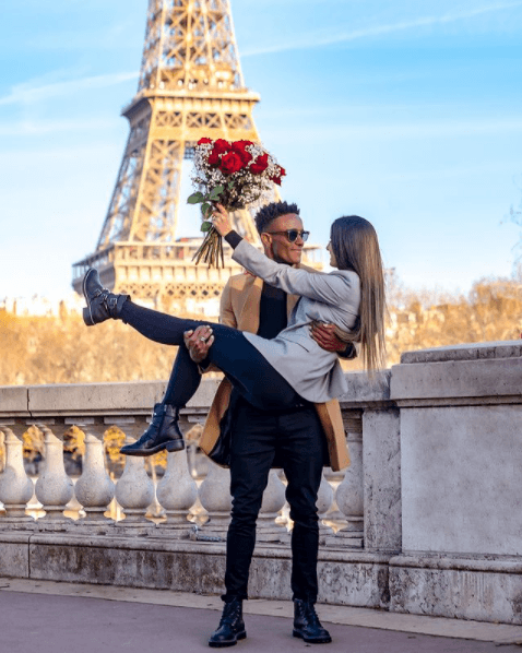 viagem romântica para Paris