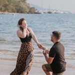 Pedido de casamento na praia: ela disse “sim” em Ilhabela