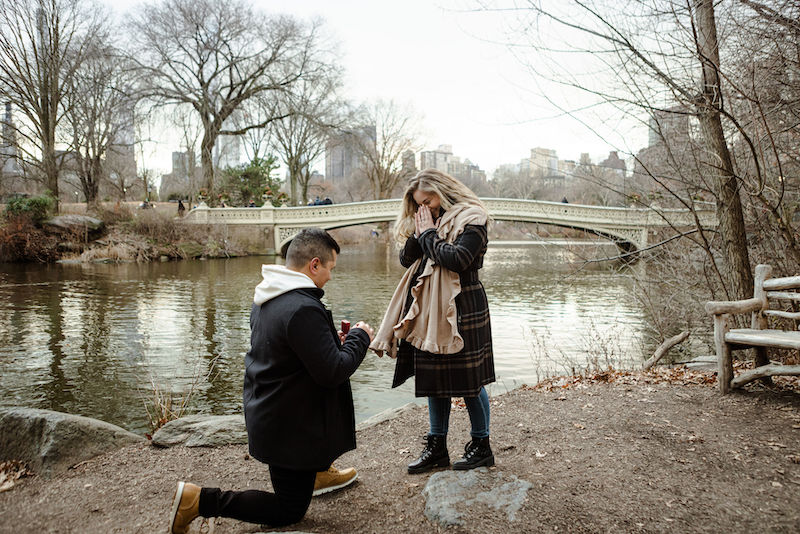 surpreendendo a futura noiva em Nova York