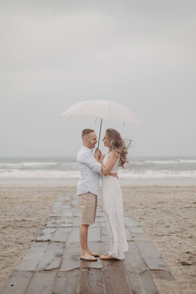 ensaio de fotos praia na chuva