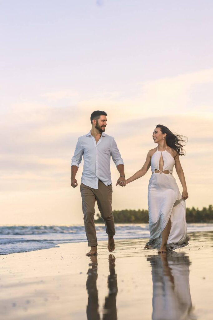 ensaio pré-wedding na praia