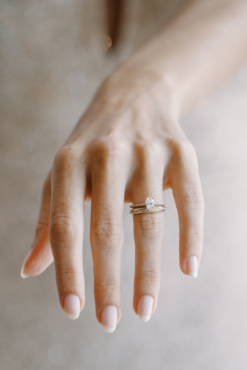 aliança de casamento com diamantes